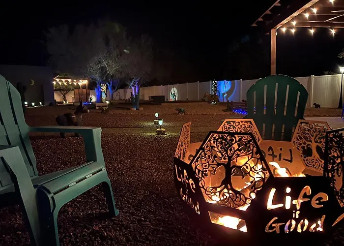 Windfeather Guest house *